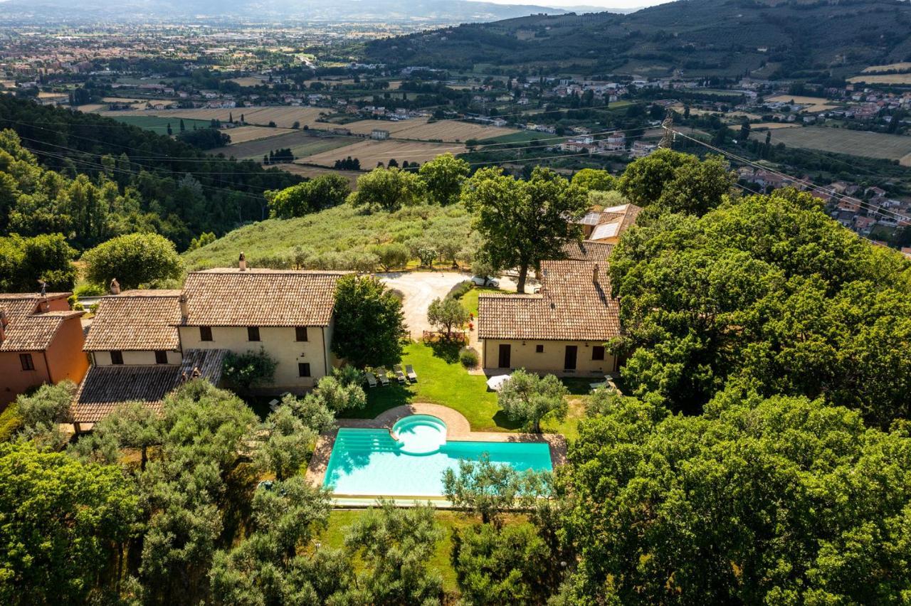 Agriturismo Le Vigne Foligno Extérieur photo