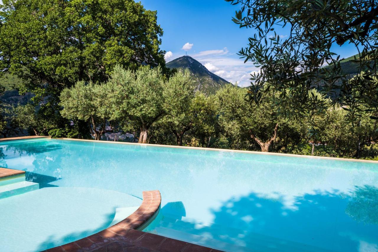 Agriturismo Le Vigne Foligno Extérieur photo