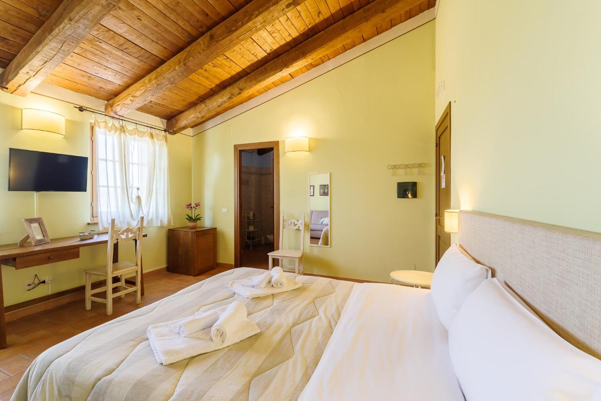 Agriturismo Le Vigne Foligno Extérieur photo