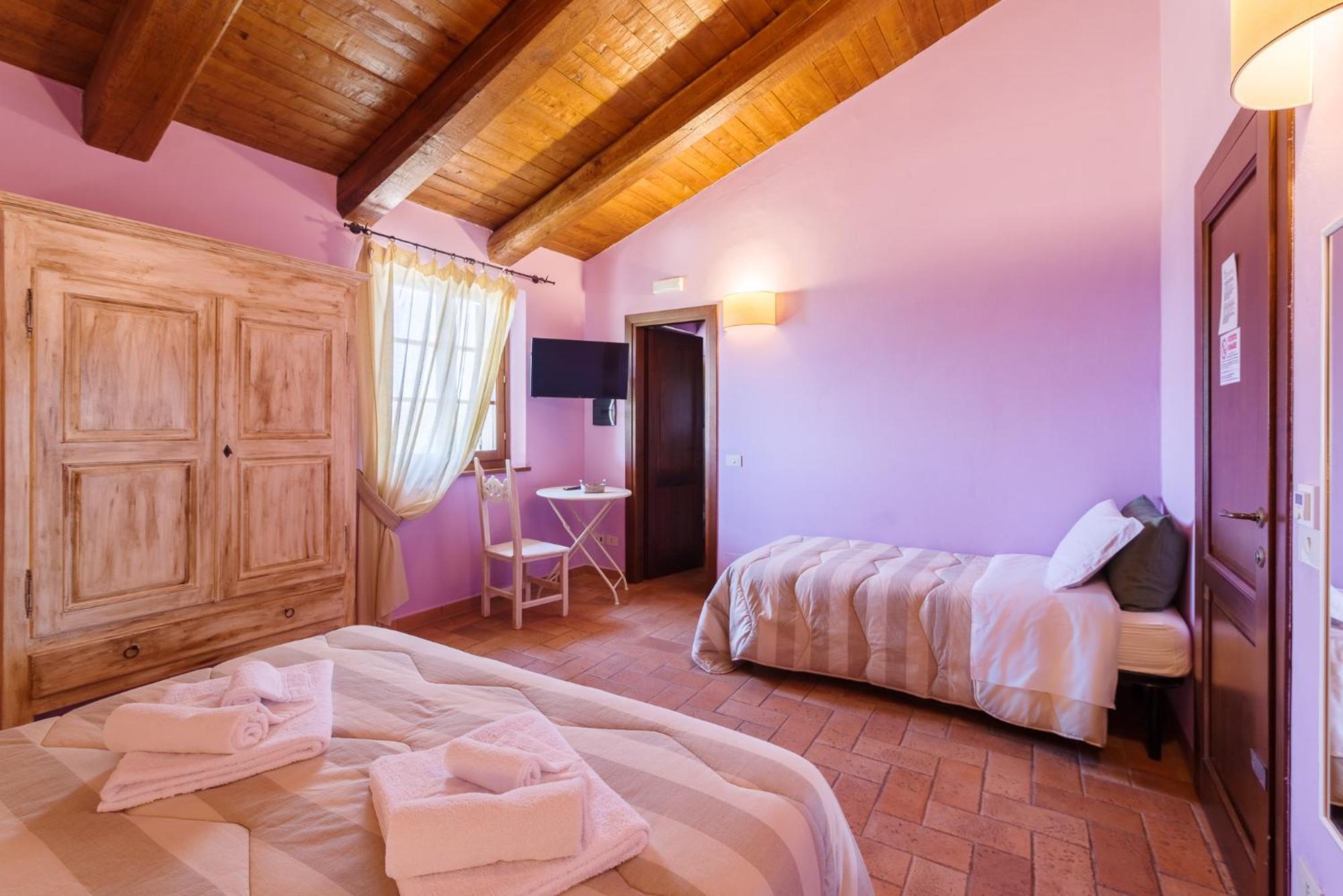 Agriturismo Le Vigne Foligno Extérieur photo